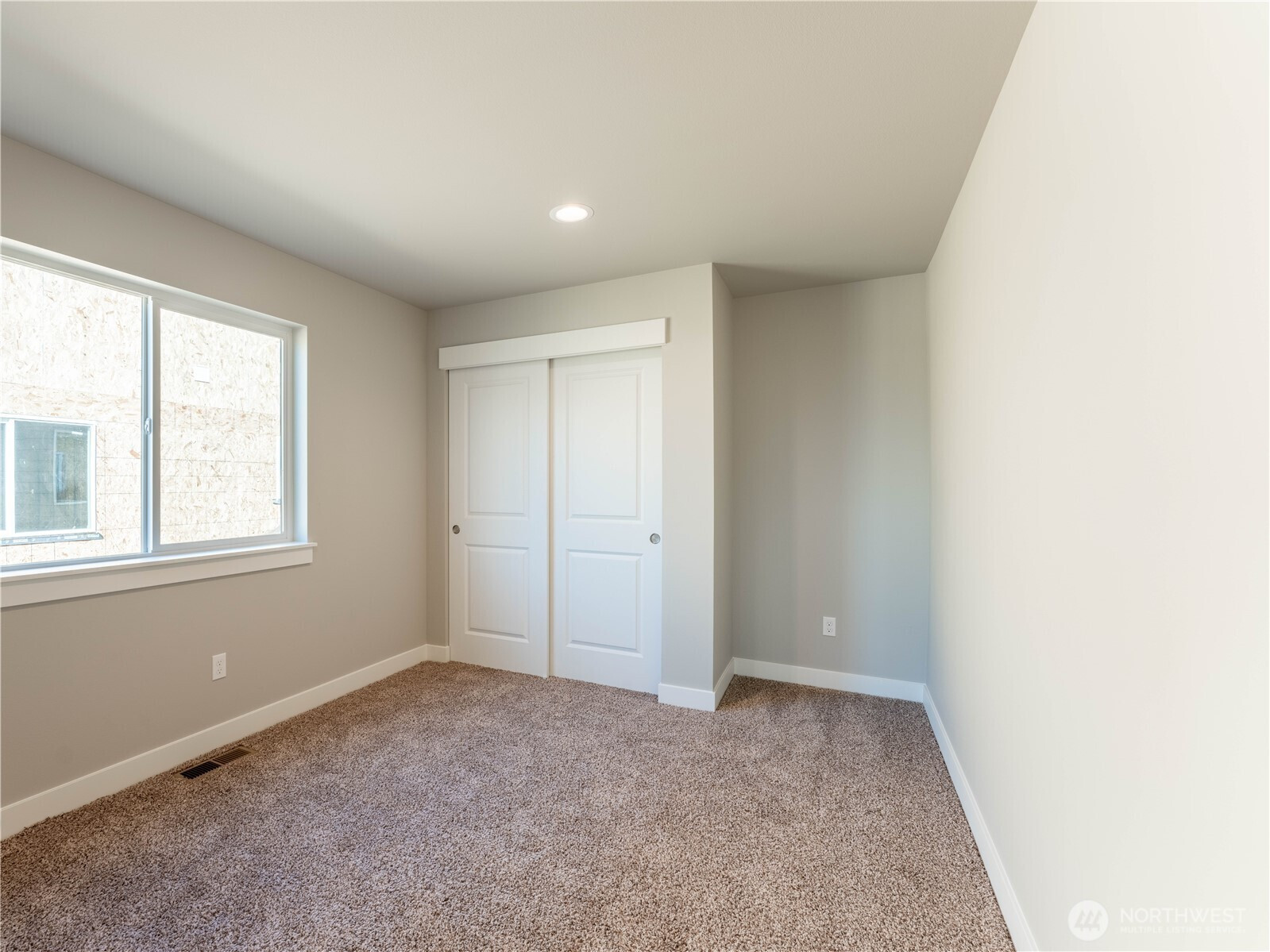 2349 NE Noah Street, East Wenatchee, WA 98802