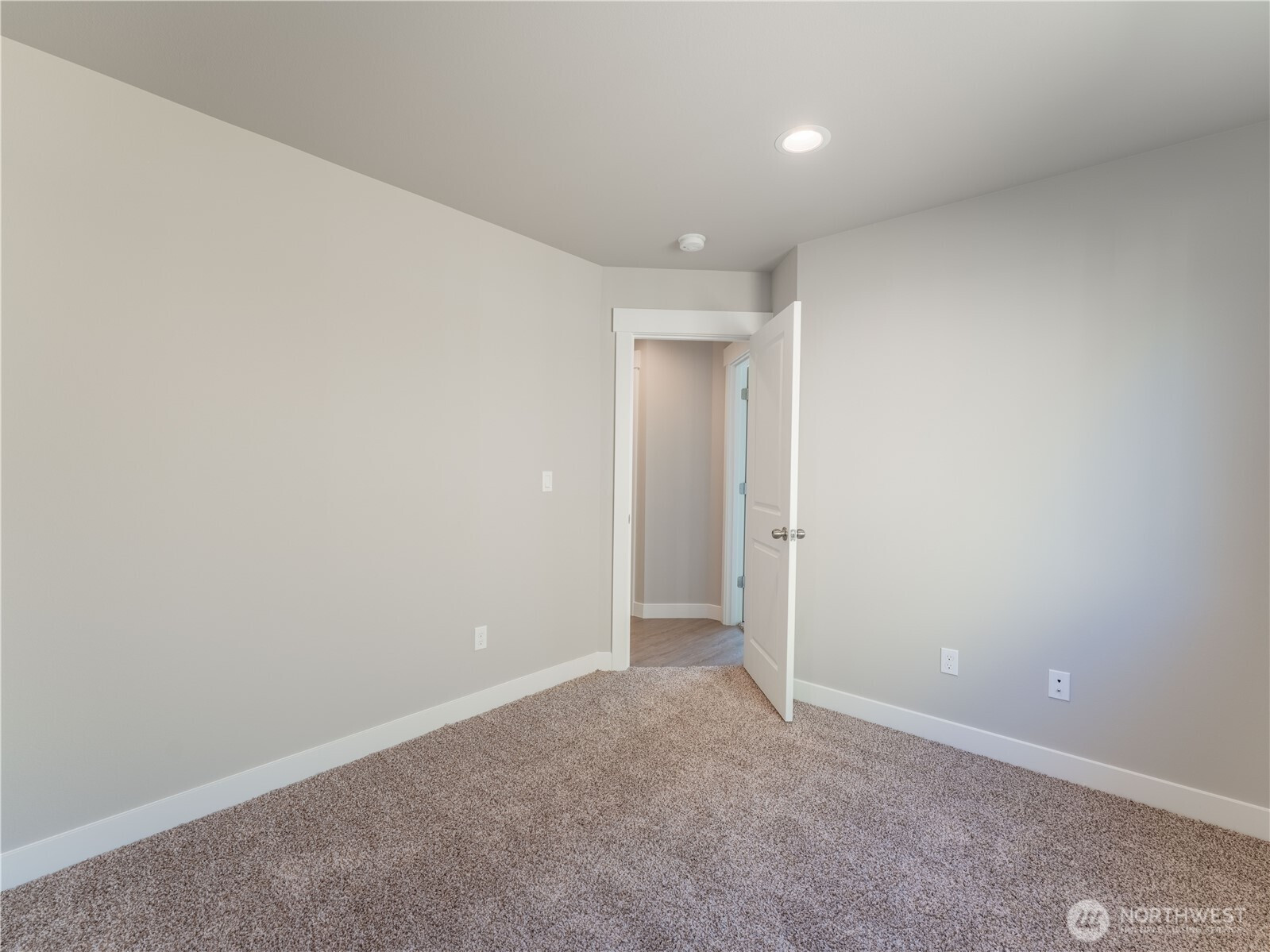 2349 NE Noah Street, East Wenatchee, WA 98802