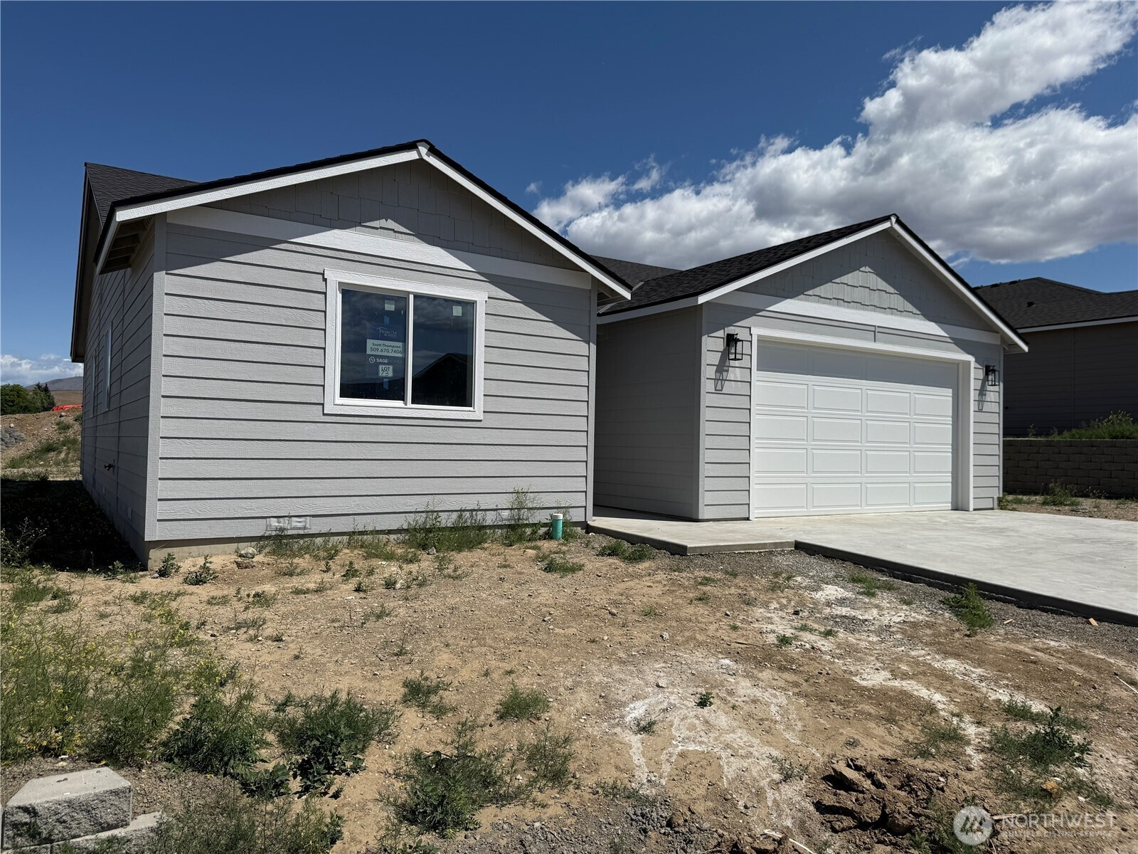 2349 NE Noah Street, East Wenatchee, WA 98802