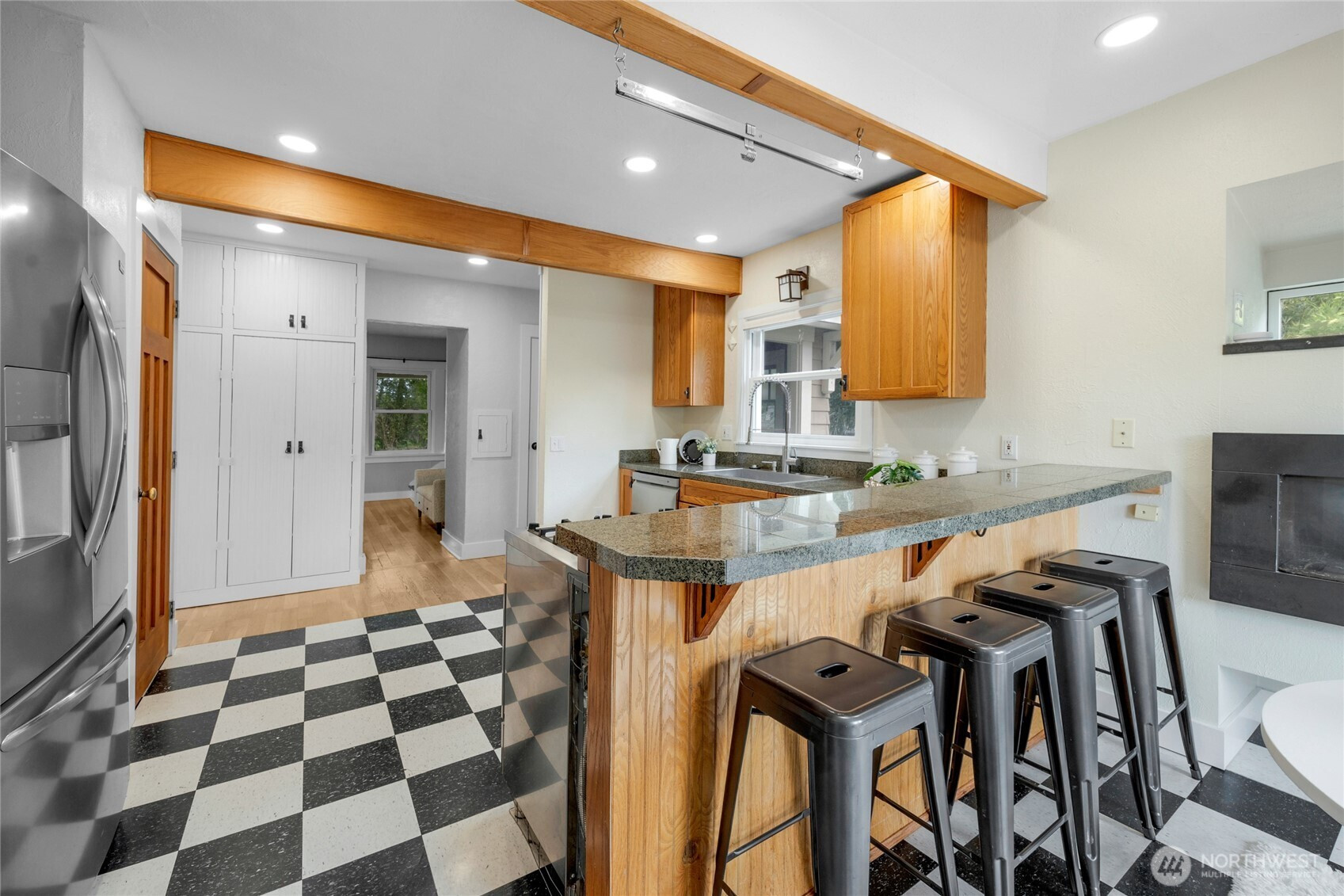 1814 SW 347th Place, Federal Way, WA 98023