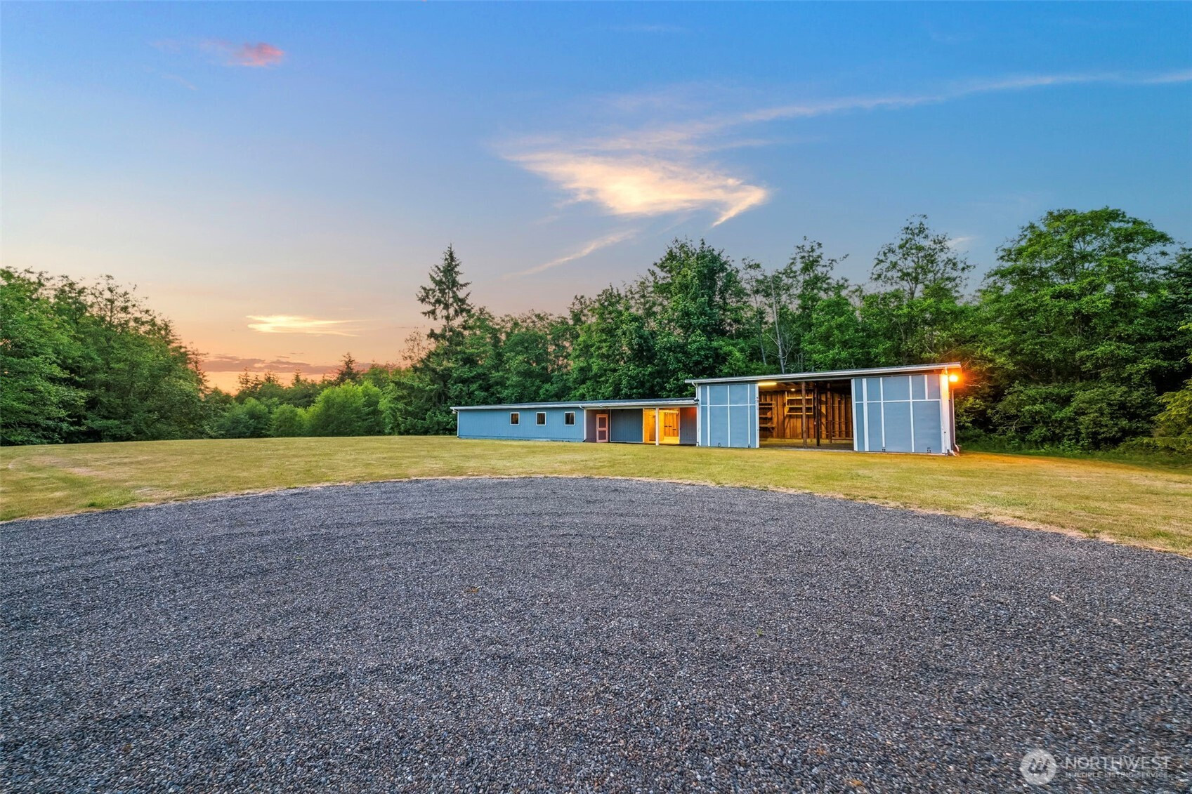 40 Garten Road, Port Ludlow, WA 98365