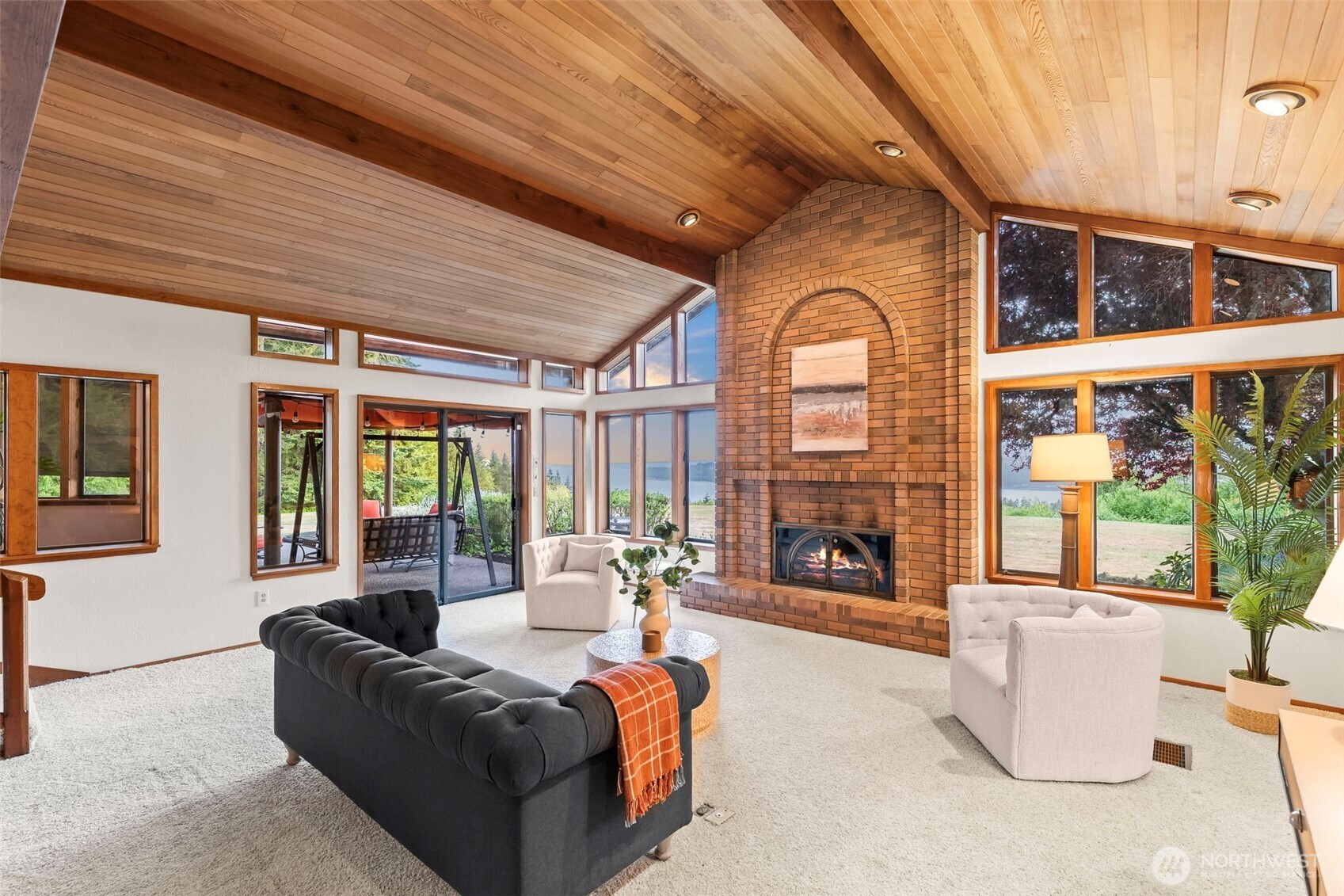 40 Garten Road, Port Ludlow, WA 98365