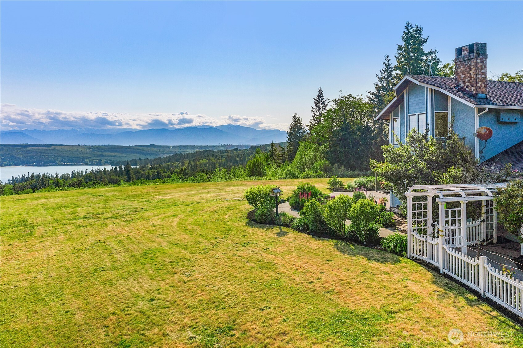40 Garten Road, Port Ludlow, WA 98365