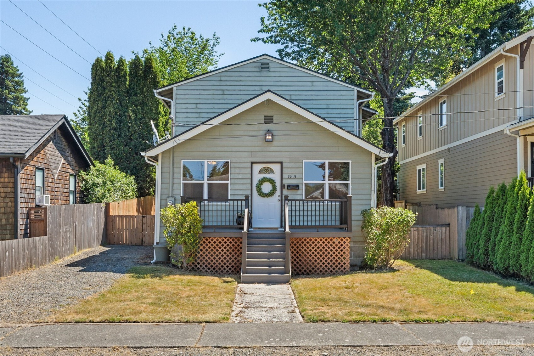 1915 N Madison, Tacoma, WA 98406