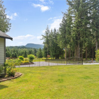 8277 Carl Road, Everson, WA 98247
