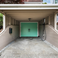 5725 39th Avenue NE, Seattle, WA 98105