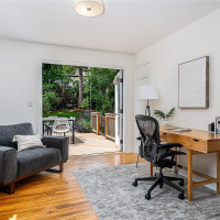 5725 39th Avenue NE, Seattle, WA 98105