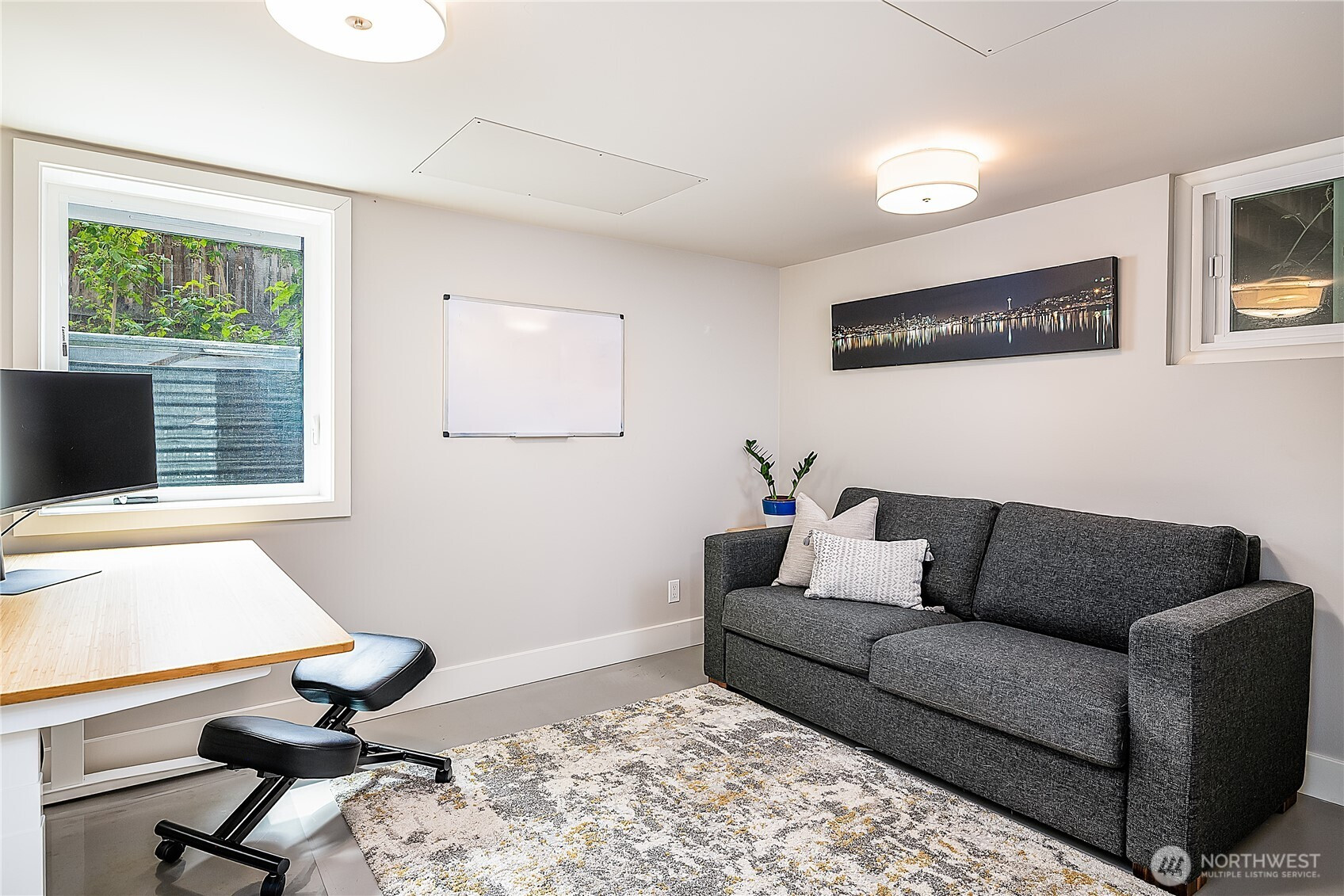 5725 39th Avenue NE, Seattle, WA 98105