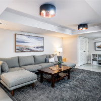 5725 39th Avenue NE, Seattle, WA 98105