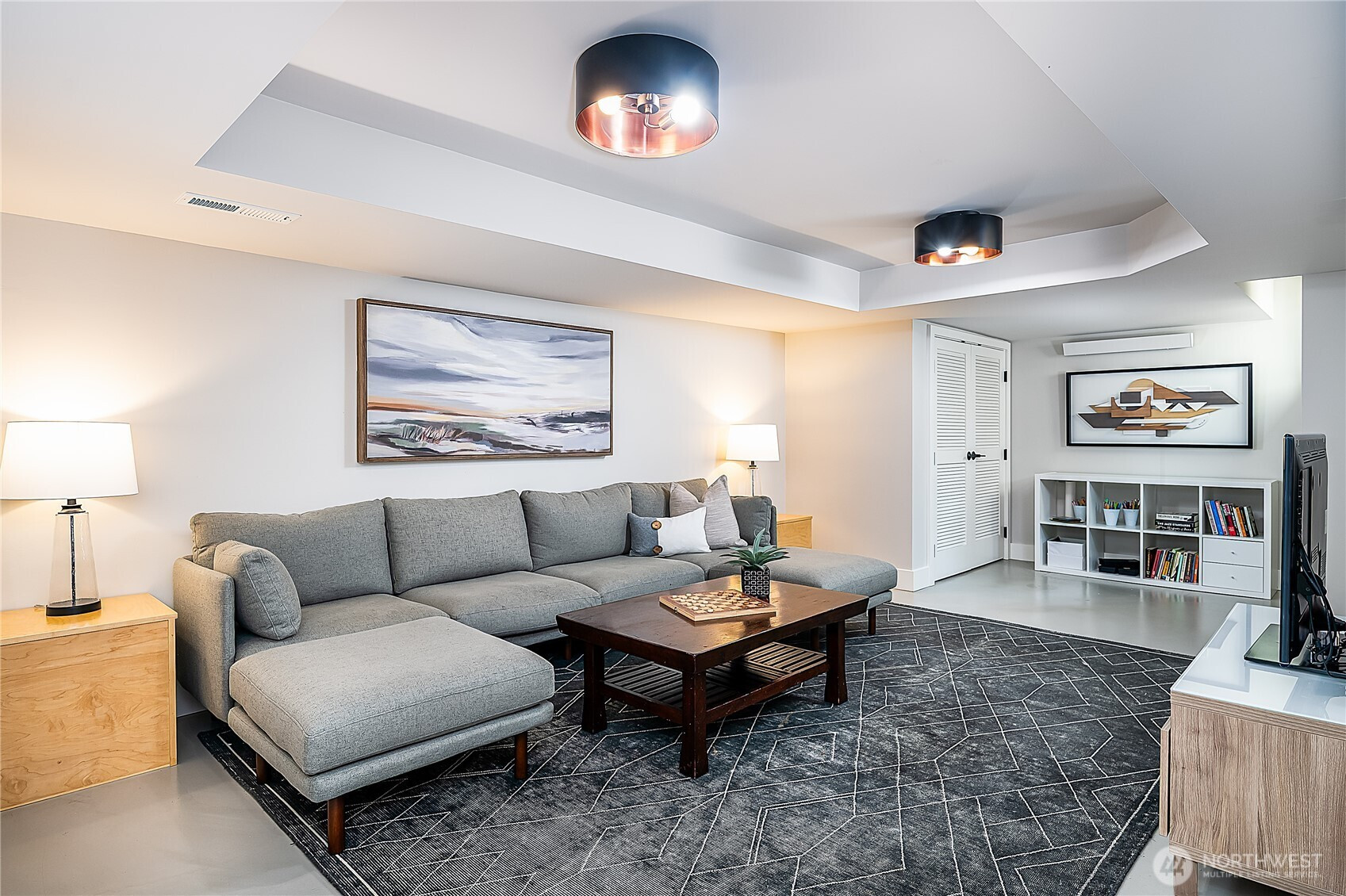 5725 39th Avenue NE, Seattle, WA 98105