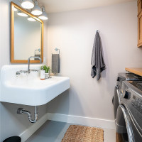 5725 39th Avenue NE, Seattle, WA 98105