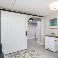 5725 39th Avenue NE, Seattle, WA 98105