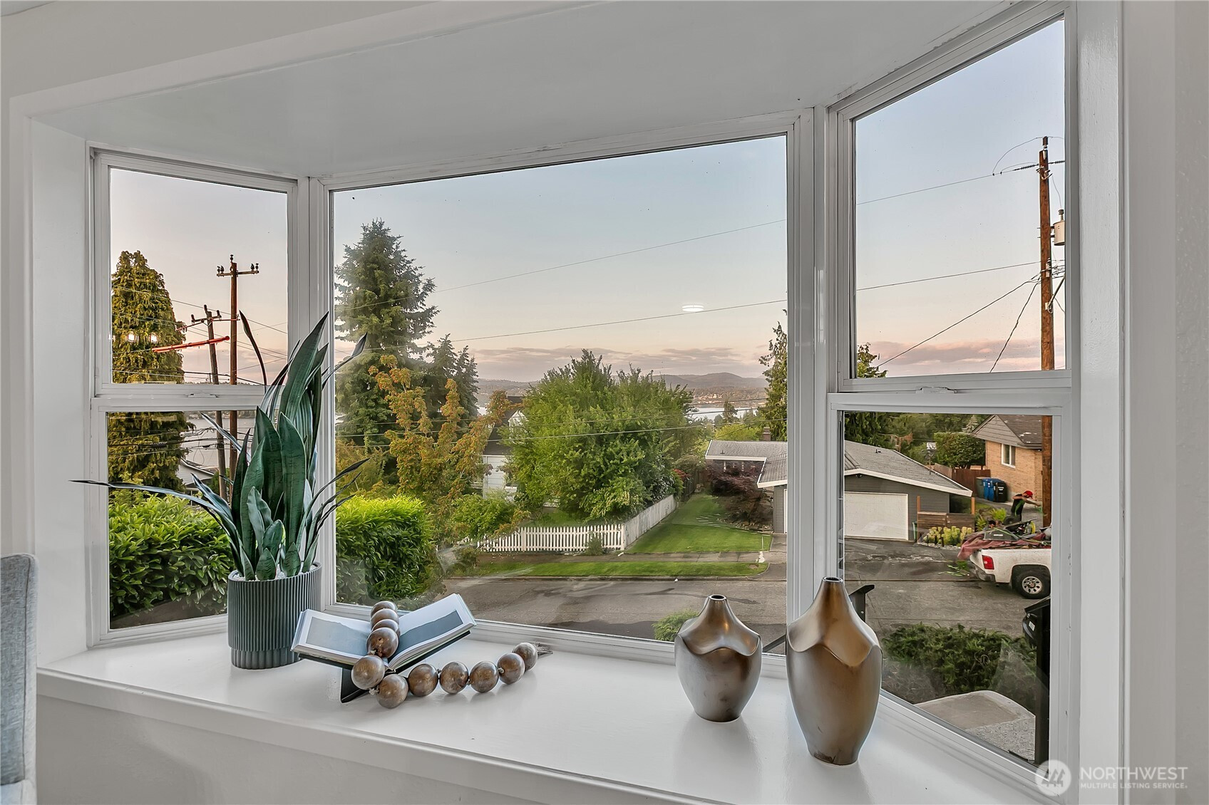 10209 65th Avenue S, Seattle, WA 98178