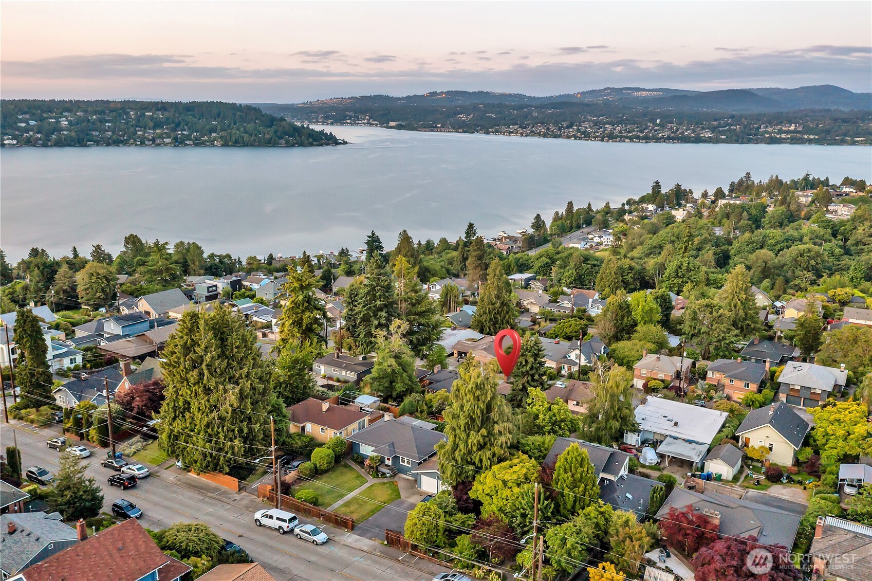 10209 65th Avenue S, Seattle, WA 98178