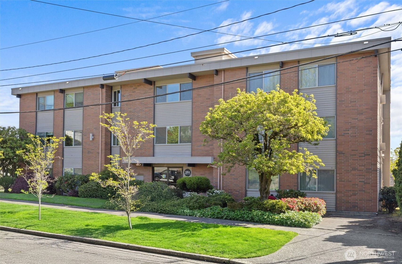 1964 26th Avenue W, Seattle, WA 98199