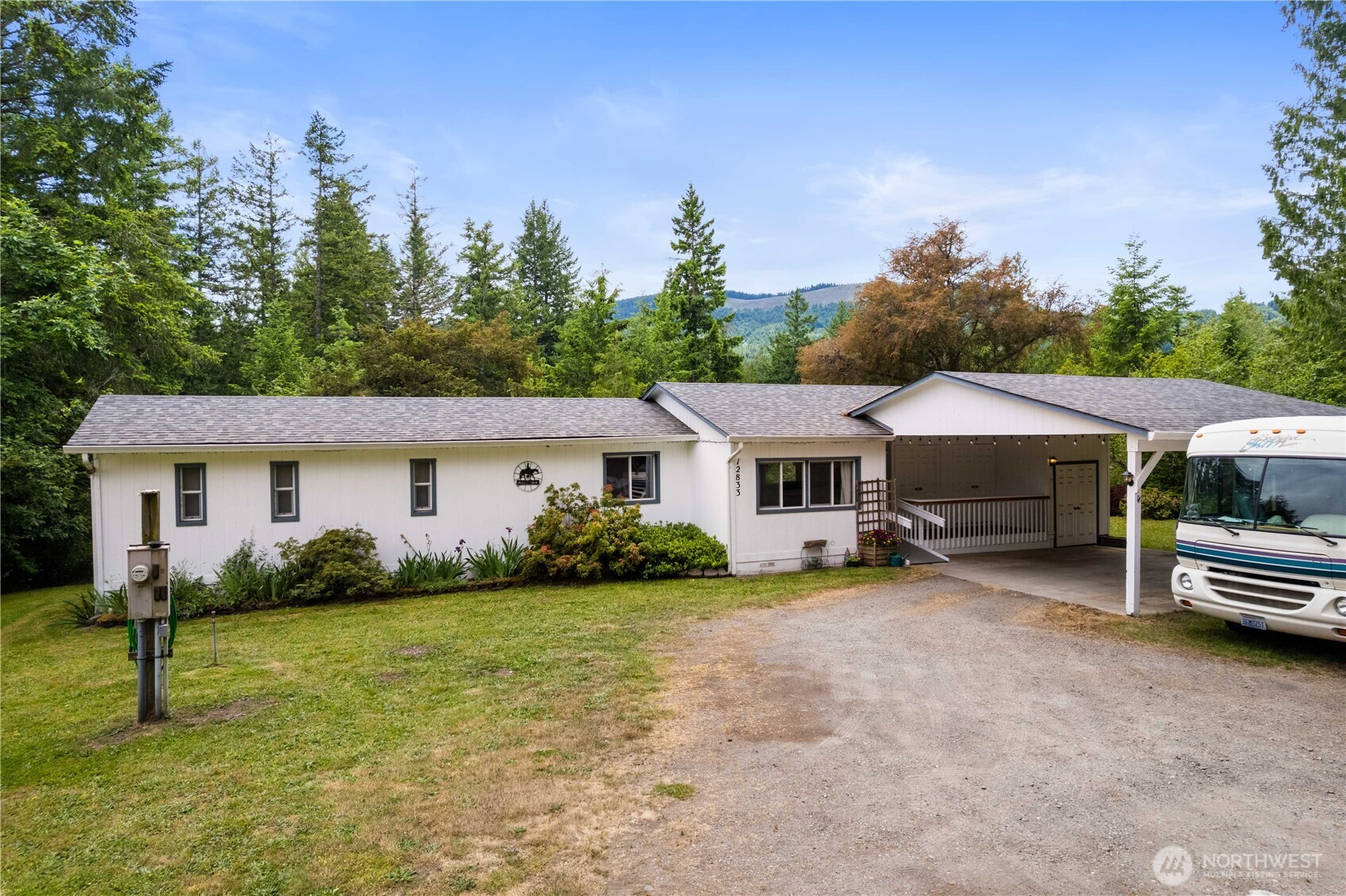 12833 Squaw Wood Lane SE, Rainier, WA 98576