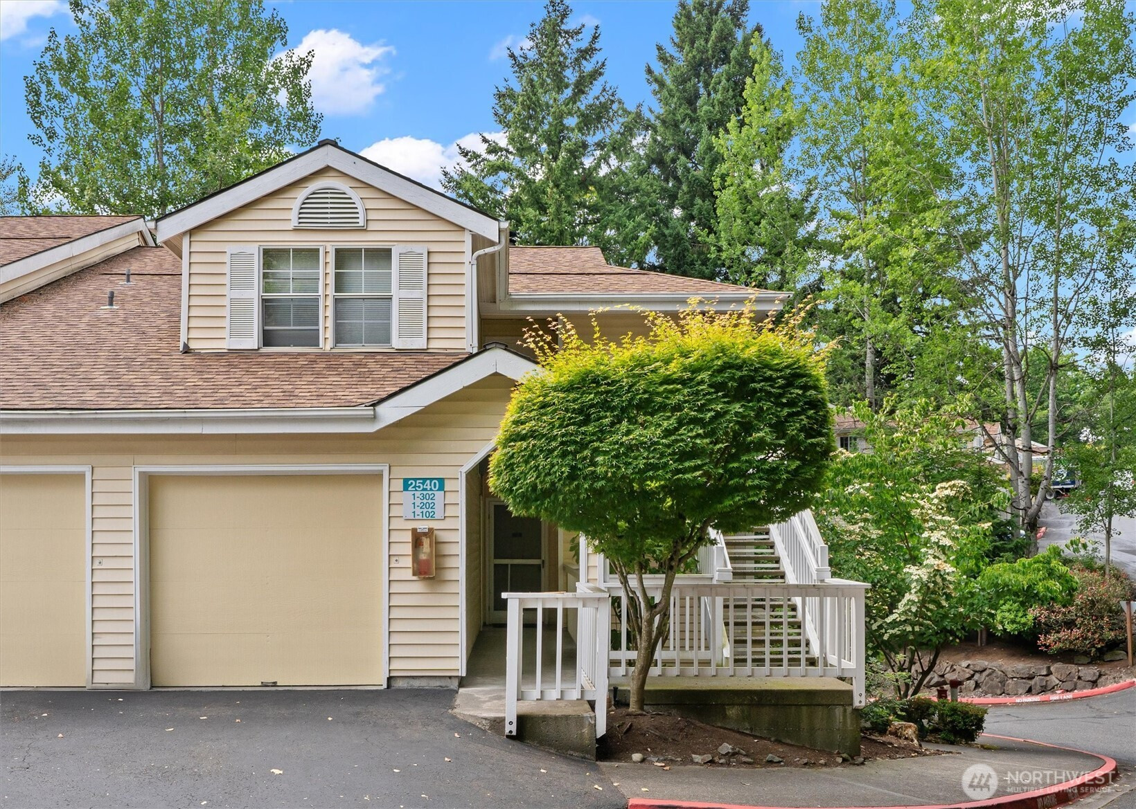 2540 118th Avenue SE, Bellevue, WA 98005