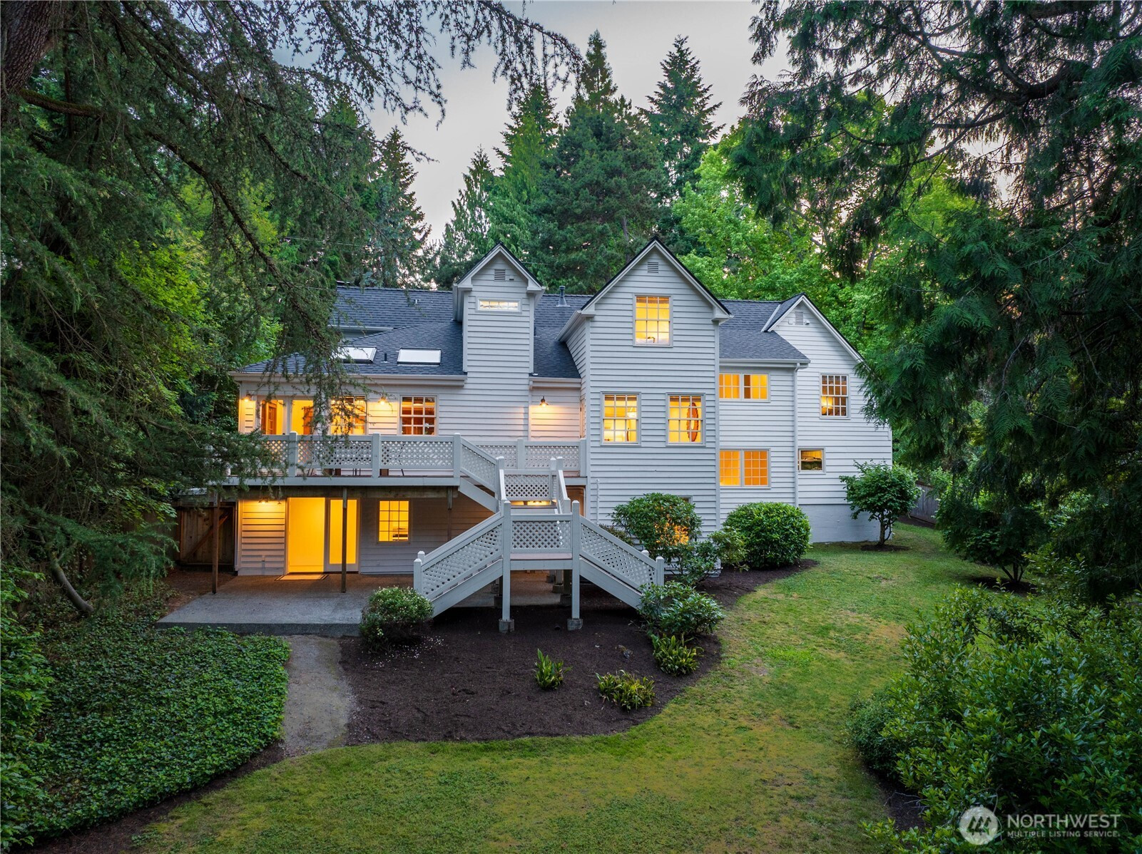 2020 Evergreen Point Road, Medina, WA 98039