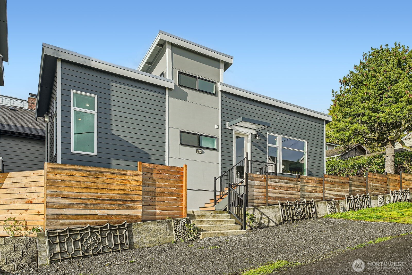 1808 S Raymond Street, Seattle, WA 98108