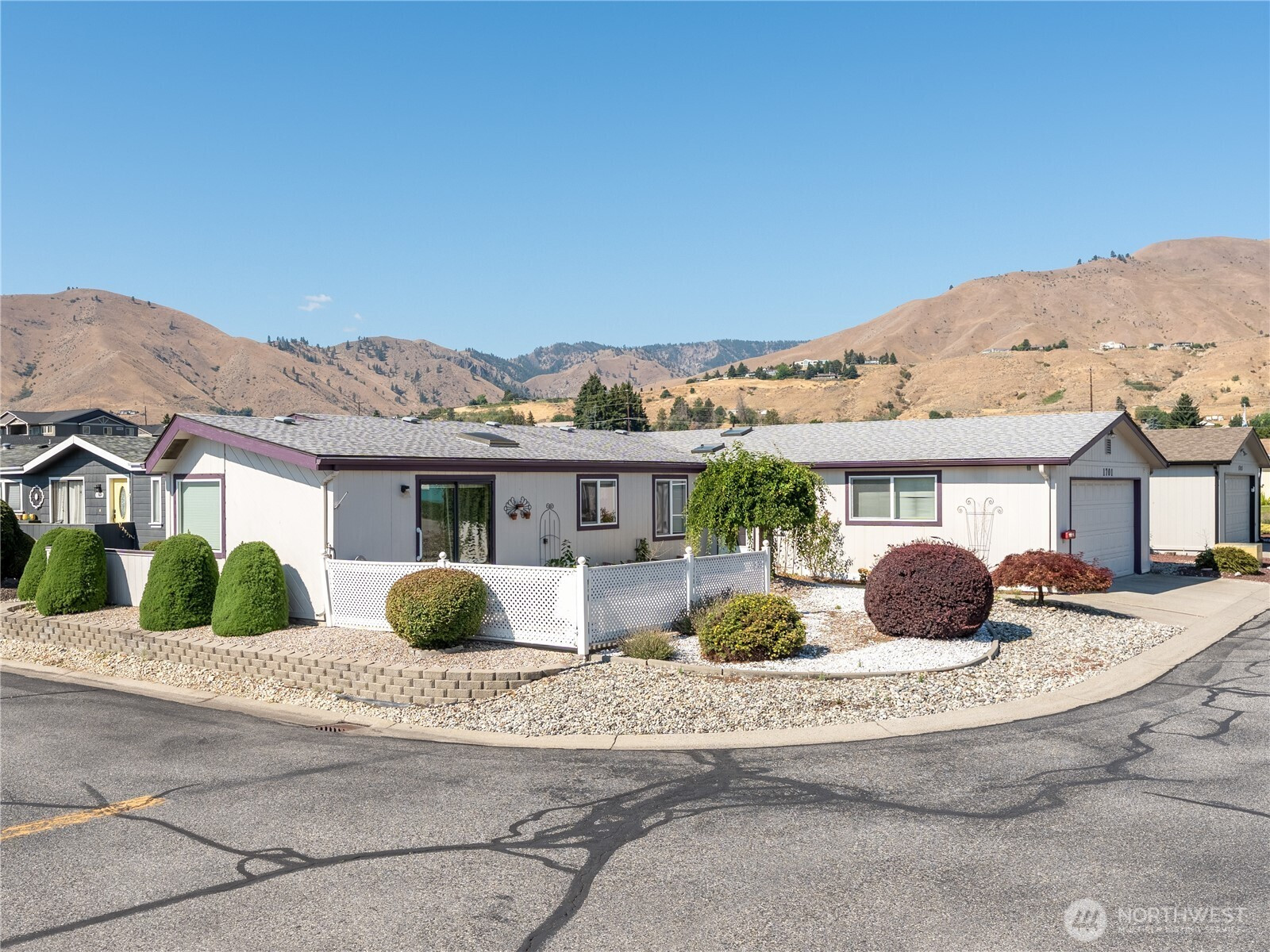 1701 Clark Drive, Wenatchee, WA 98801