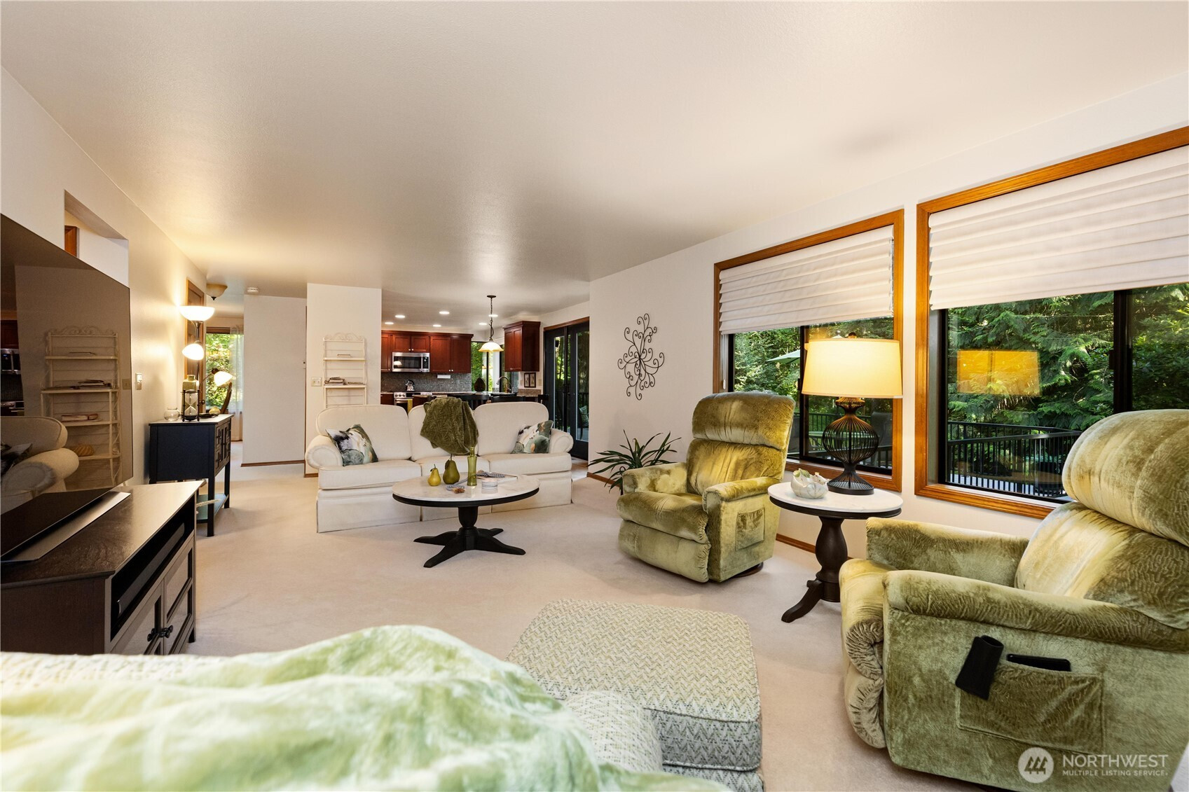 22913 NE 57 Street, Redmond, WA 98053