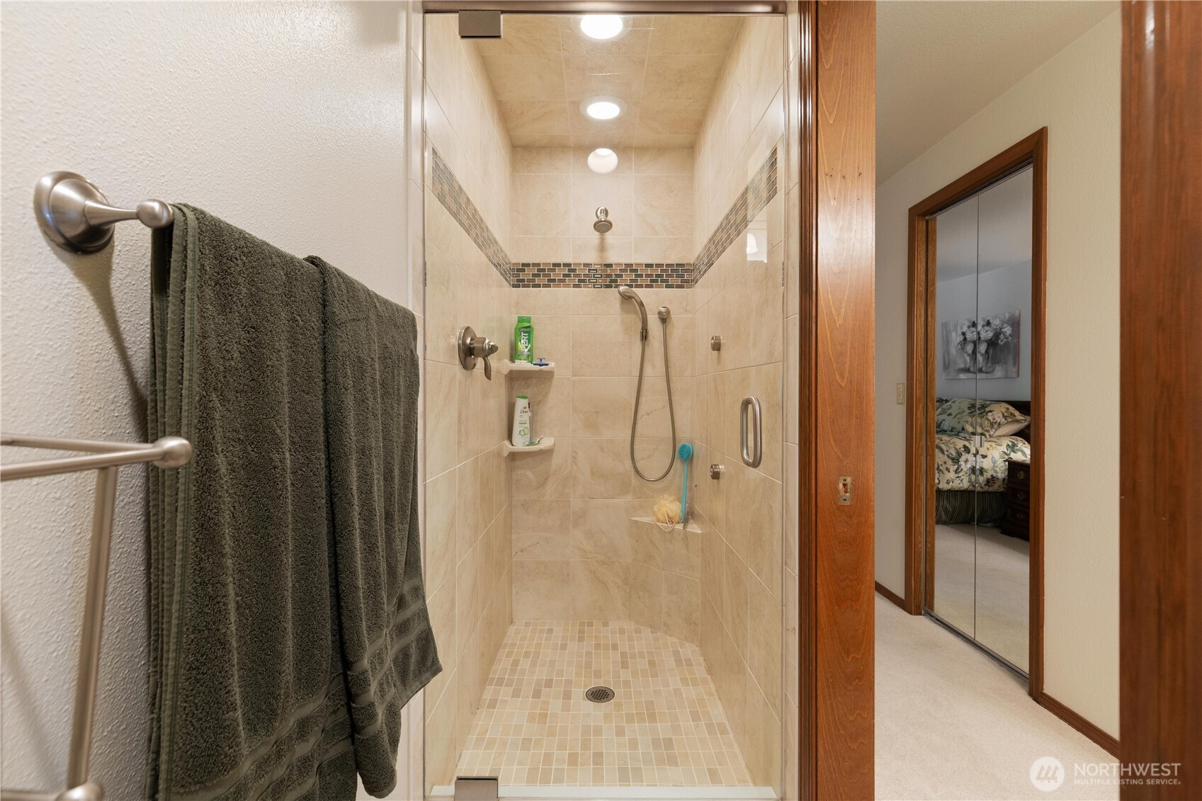 22913 NE 57 Street, Redmond, WA 98053