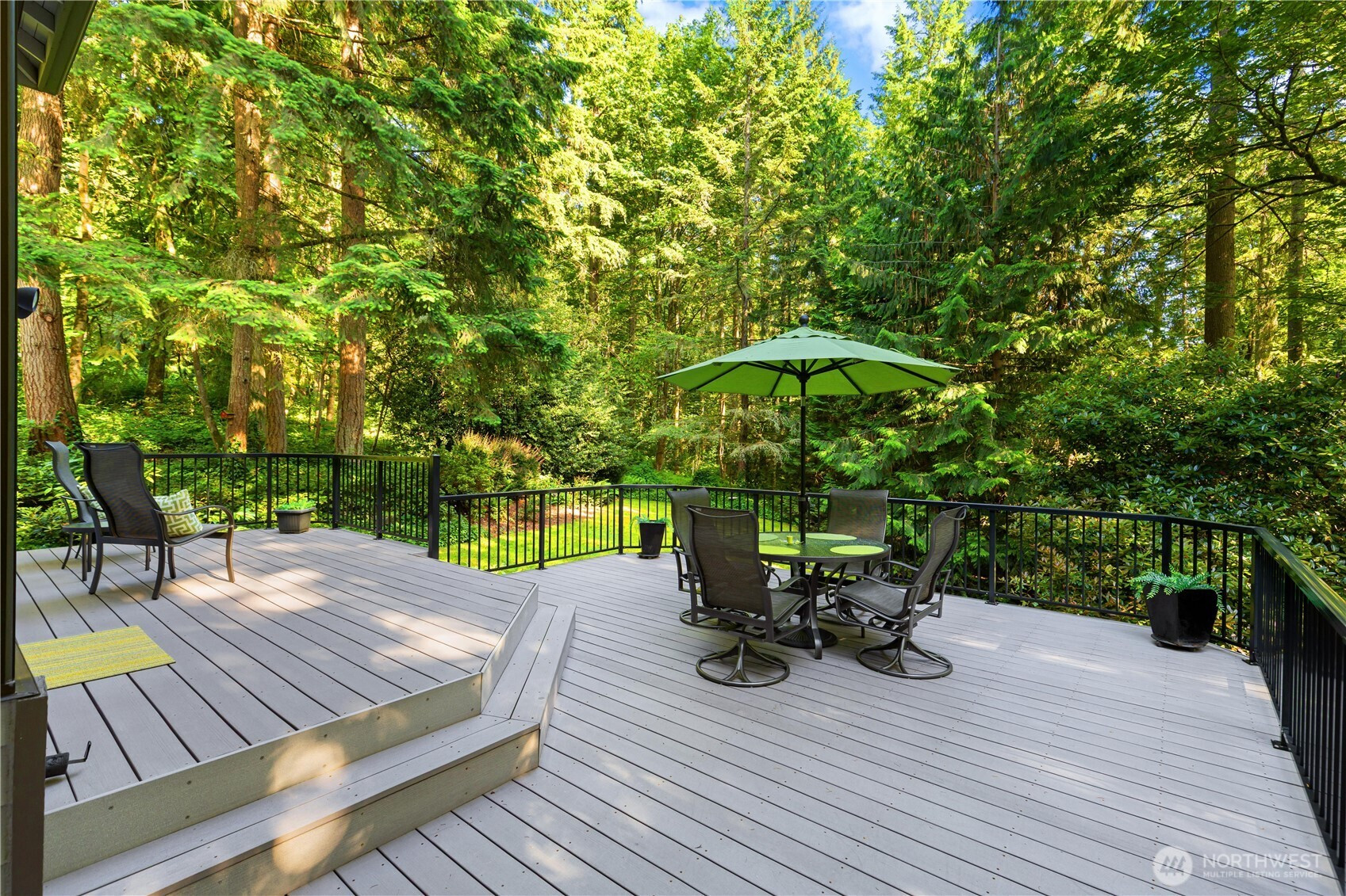 22913 NE 57 Street, Redmond, WA 98053