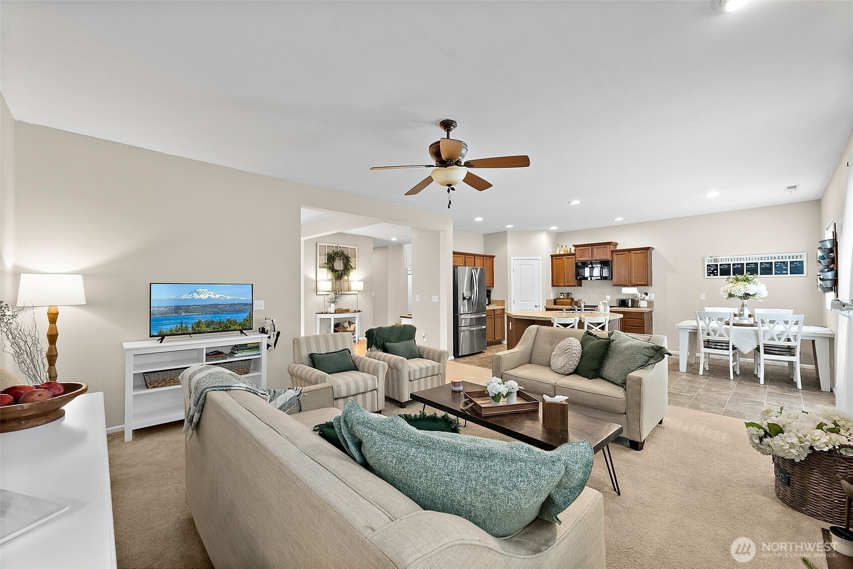 18219 73rd Avenue E, Puyallup, WA 98375