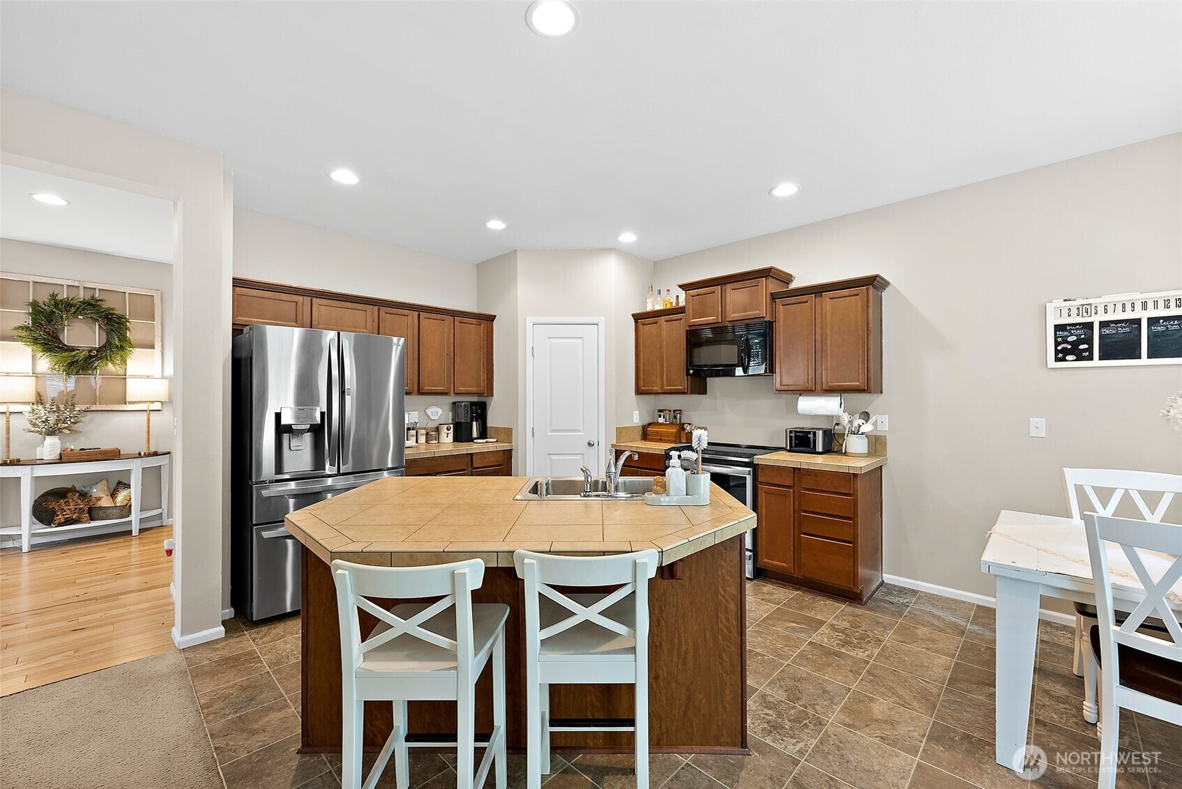 18219 73rd Avenue E, Puyallup, WA 98375