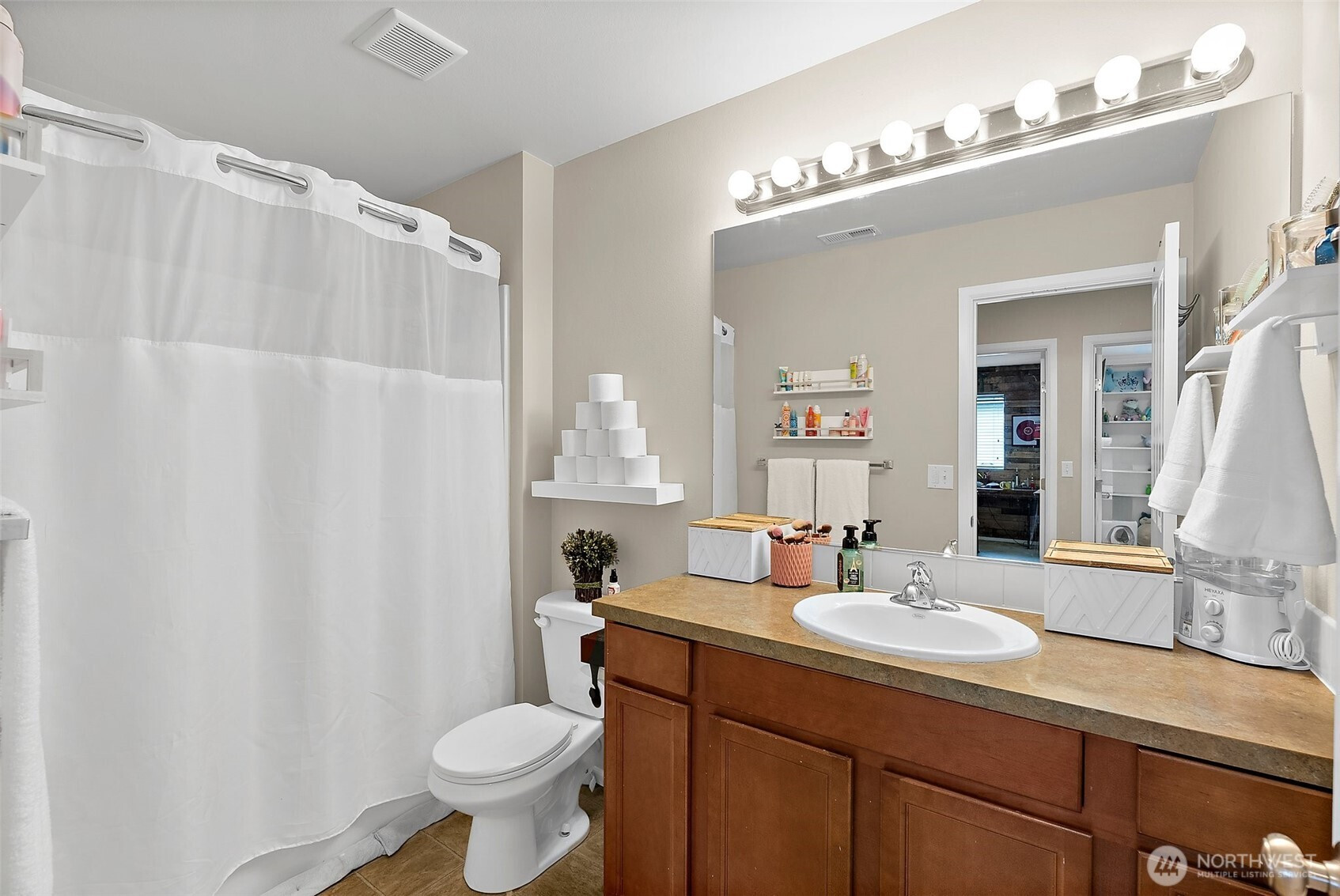 18219 73rd Avenue E, Puyallup, WA 98375