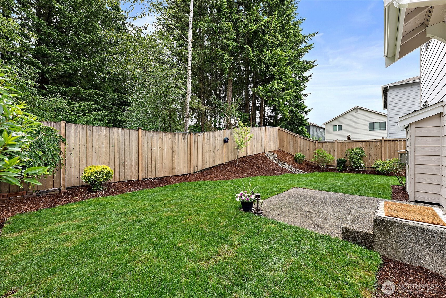 18219 73rd Avenue E, Puyallup, WA 98375