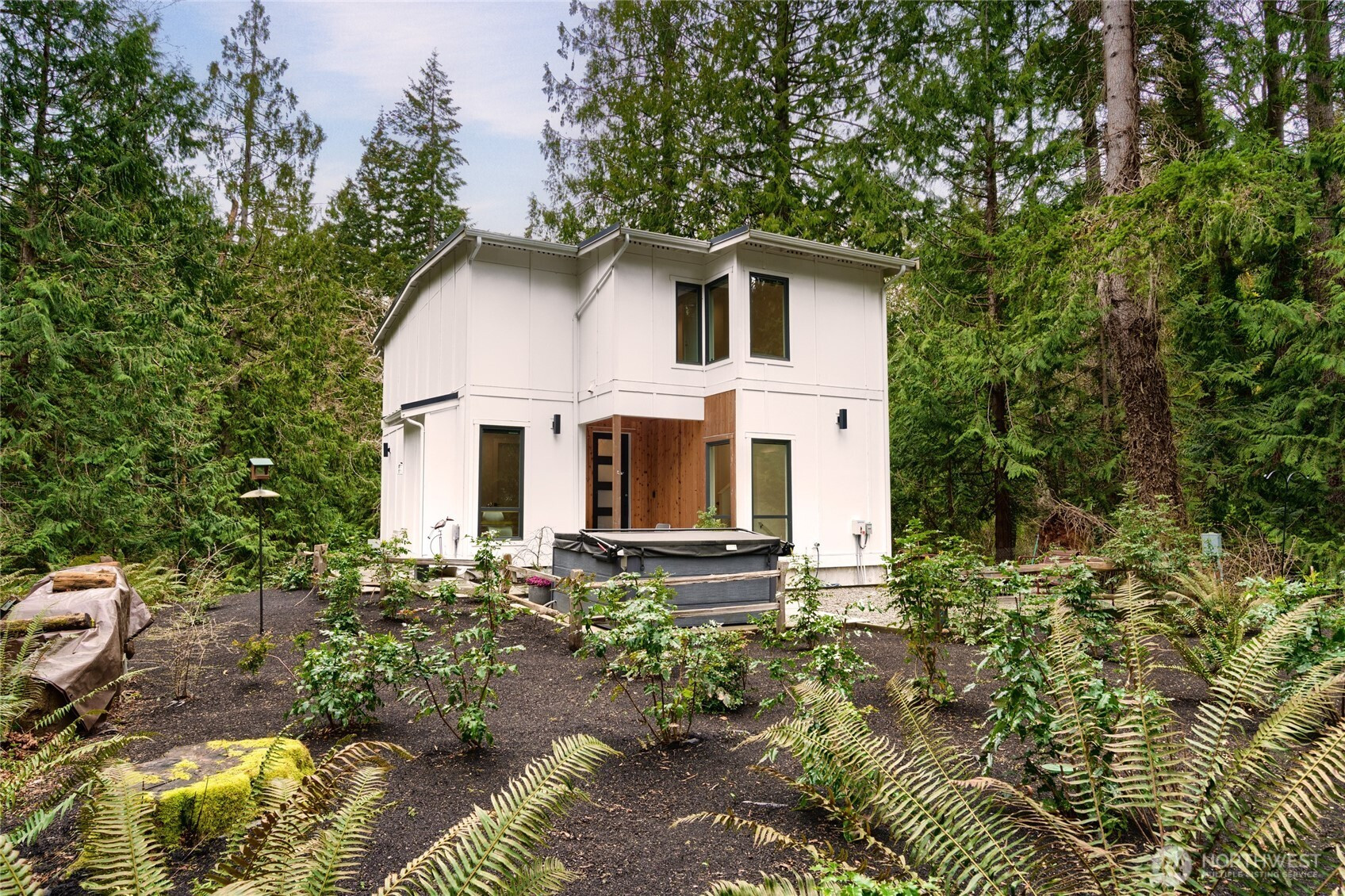 13532 Phelps Road NE, Bainbridge Island, WA 98110