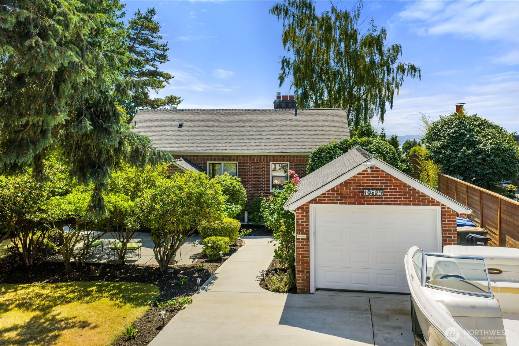 10825 Marine View Drive SW, Seattle, WA 98146