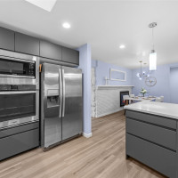 2463 74th Avenue SE, Mercer Island, WA 98040