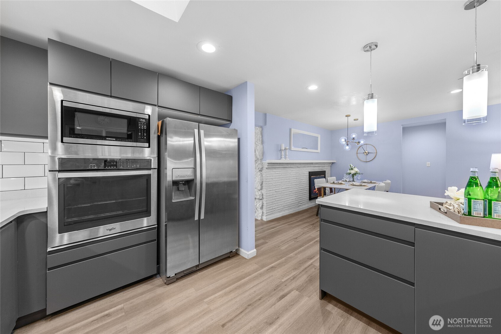 2463 74th Avenue SE, Mercer Island, WA 98040