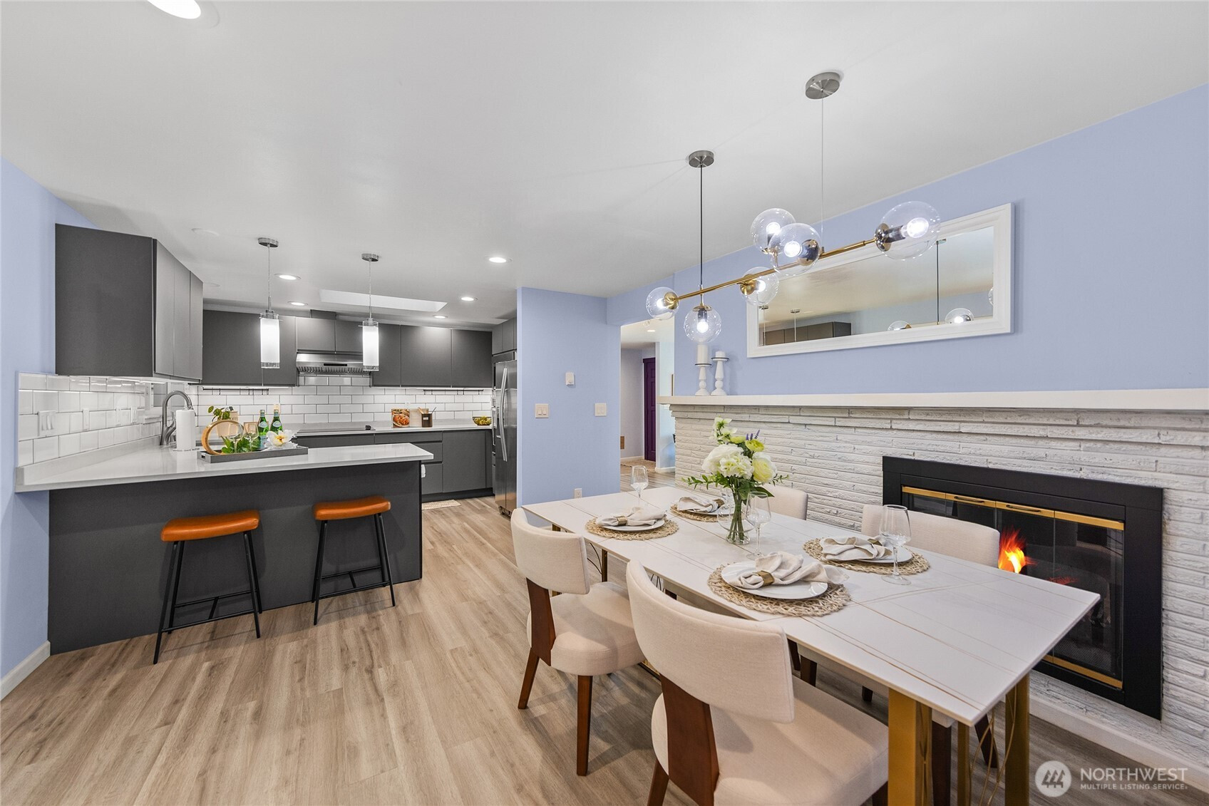 2463 74th Avenue SE, Mercer Island, WA 98040