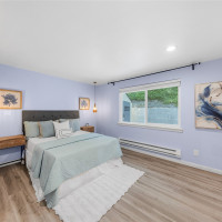 2463 74th Avenue SE, Mercer Island, WA 98040