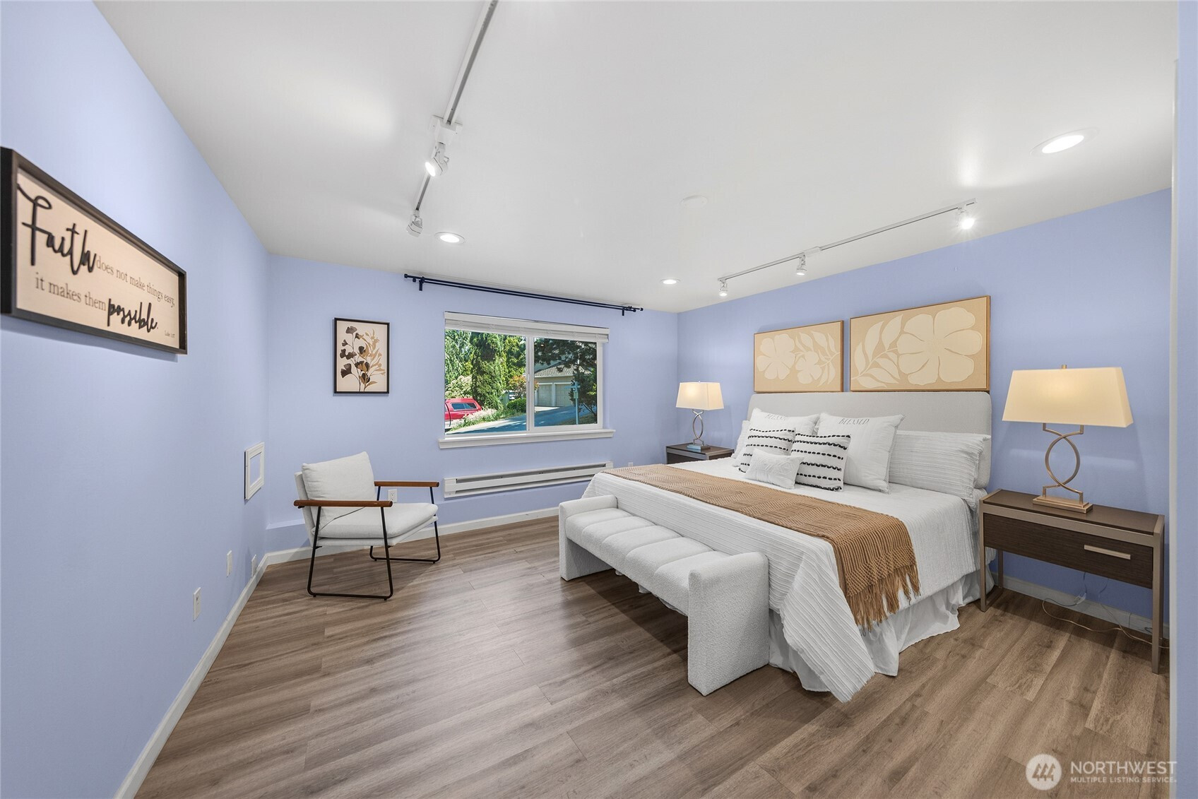 2463 74th Avenue SE, Mercer Island, WA 98040