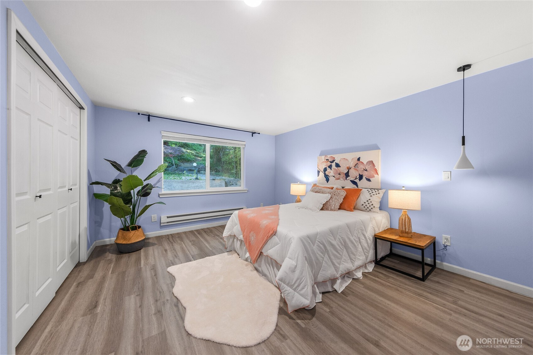 2463 74th Avenue SE, Mercer Island, WA 98040