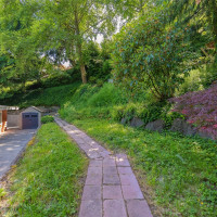 2463 74th Avenue SE, Mercer Island, WA 98040