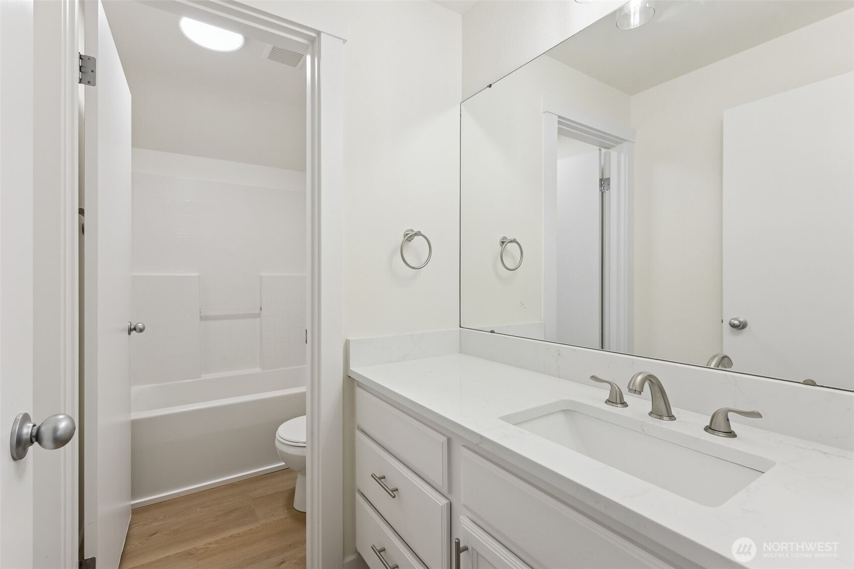 11501 7th Avenue Ct E, Tacoma, WA 98445