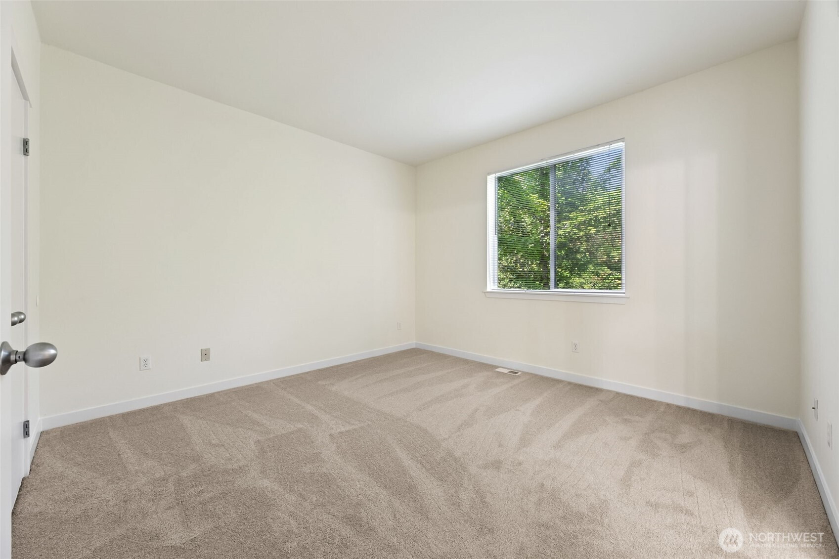 11501 7th Avenue Ct E, Tacoma, WA 98445