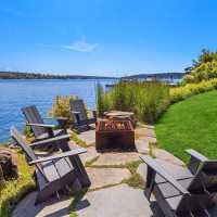 7964 E Mercer Way, Mercer Island, WA 98040