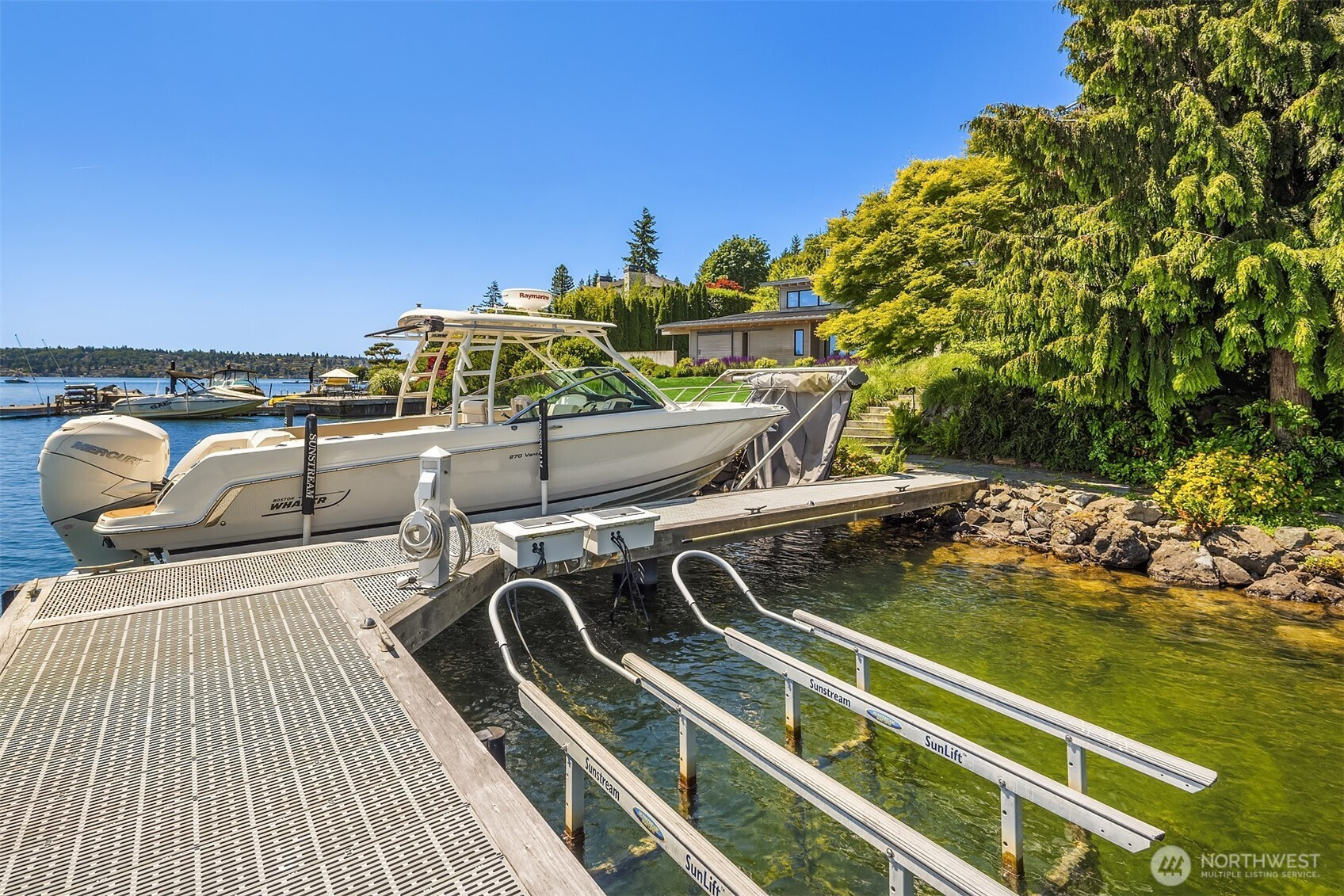 7964 E Mercer Way, Mercer Island, WA 98040