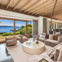 7964 E Mercer Way, Mercer Island, WA 98040