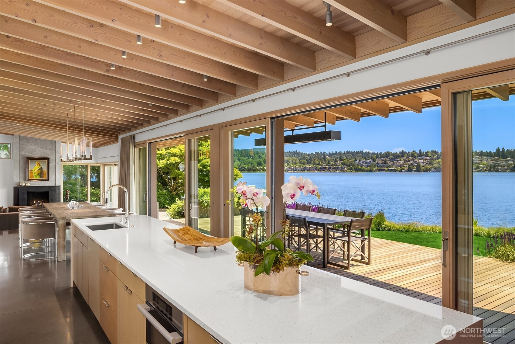 7964 E Mercer Way, Mercer Island, WA 98040