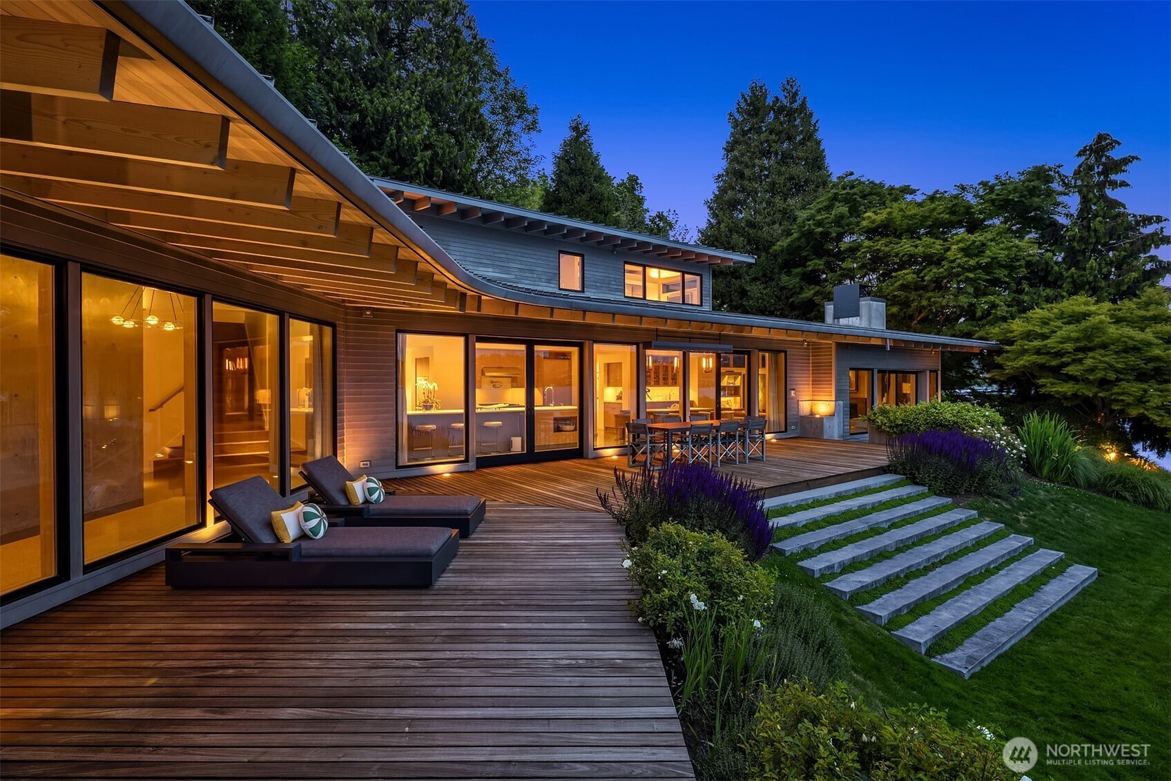 7964 E Mercer Way, Mercer Island, WA 98040