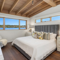 7964 E Mercer Way, Mercer Island, WA 98040