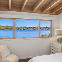 7964 E Mercer Way, Mercer Island, WA 98040