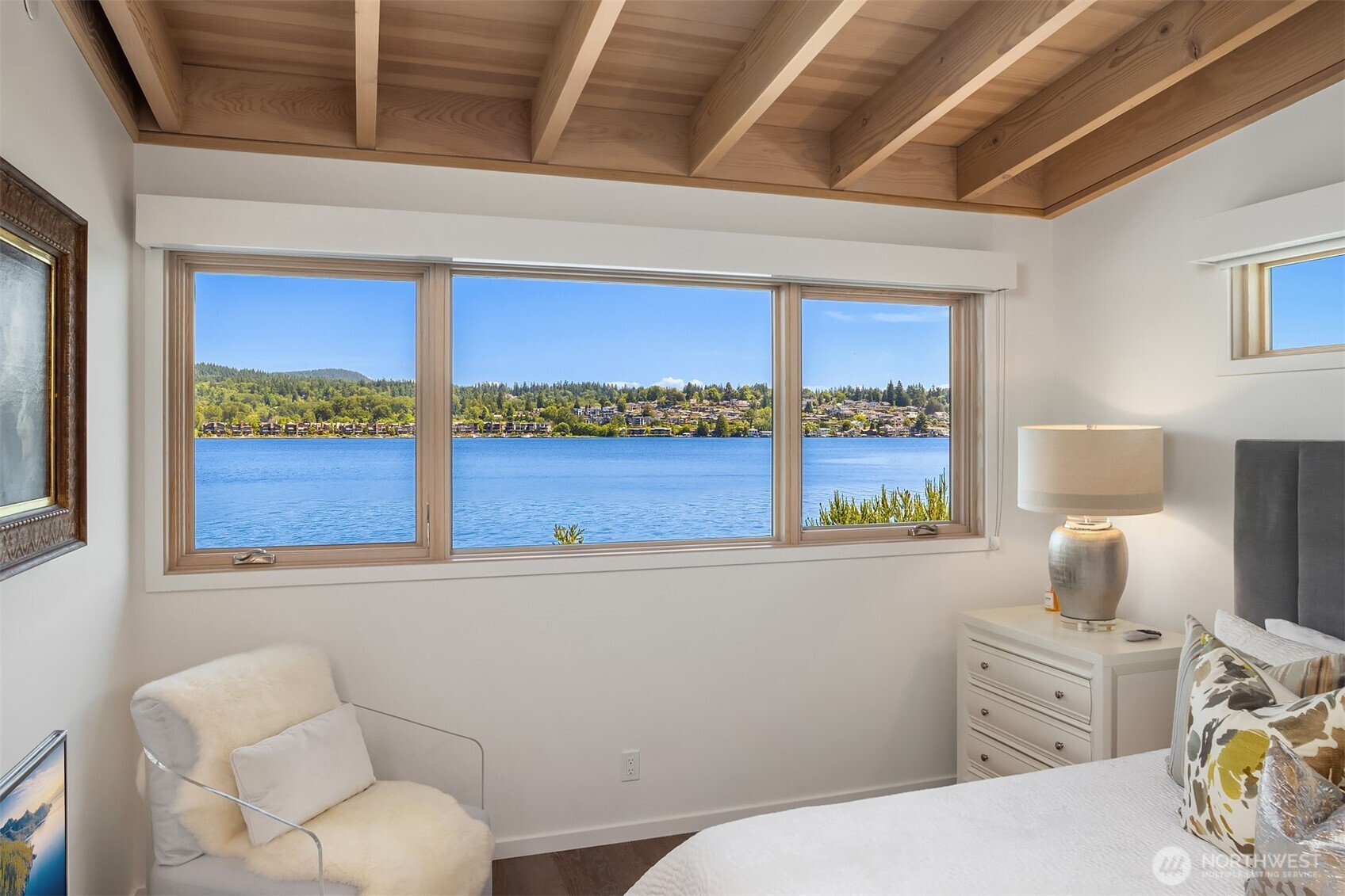 7964 E Mercer Way, Mercer Island, WA 98040